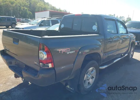 2011 Toyota Tacoma Base V6 z USA, uszkodzony, nr VIN 3TMLU4EN3BM058133